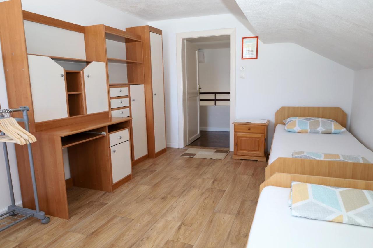 Apartman Dajana Supetar Kültér fotó